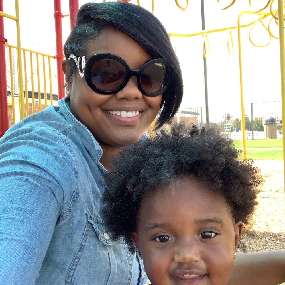 Meet your Posher, Ronisha